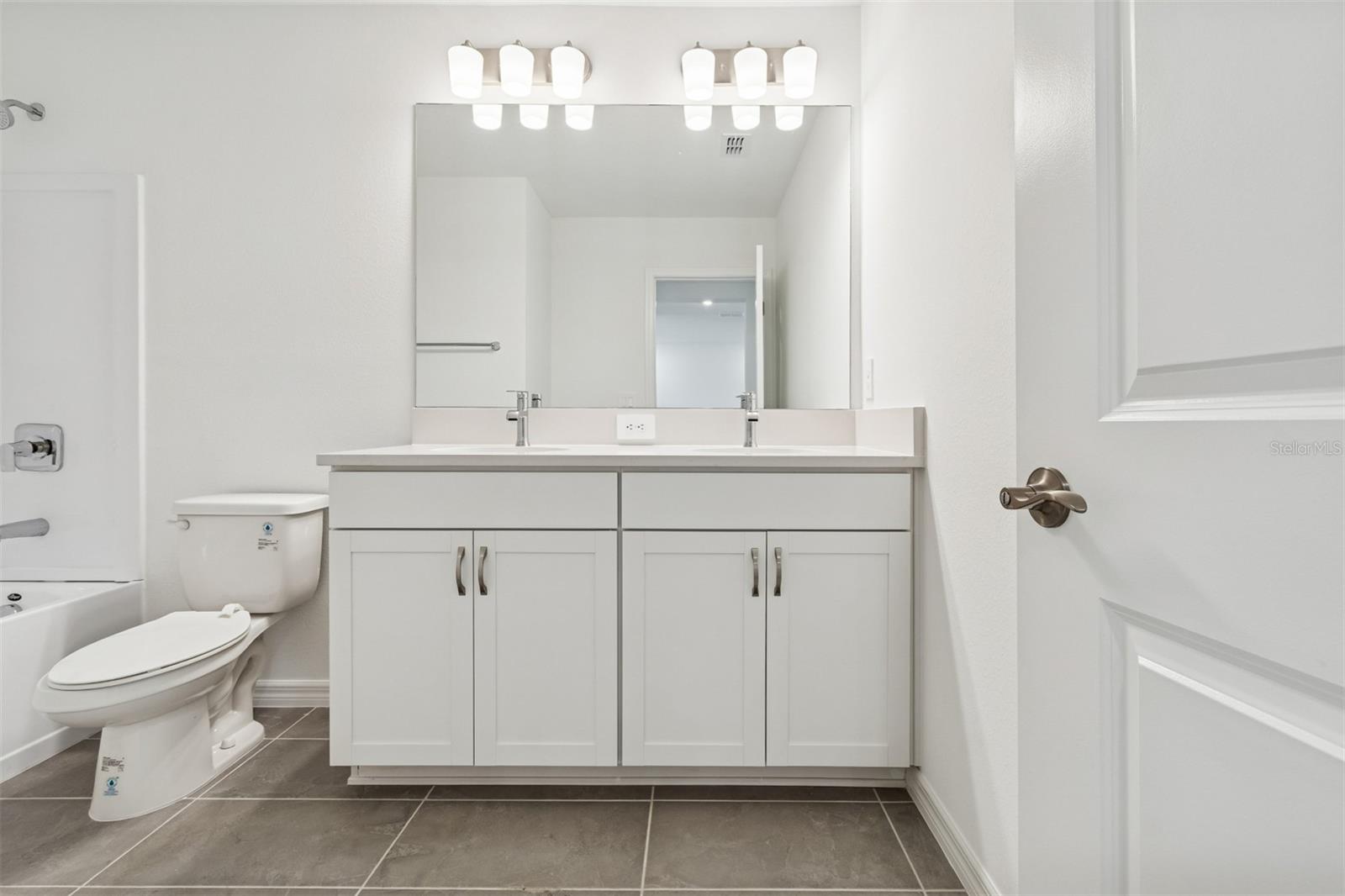 4311 OUTHAUL RUN — photo 15