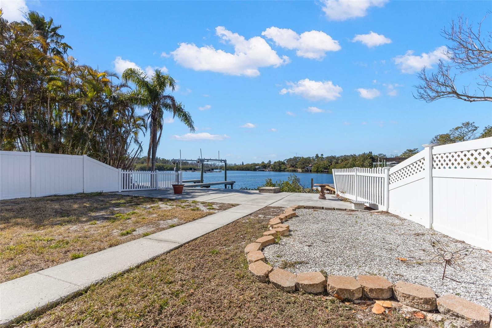 2138 BAYOU DR — photo 53