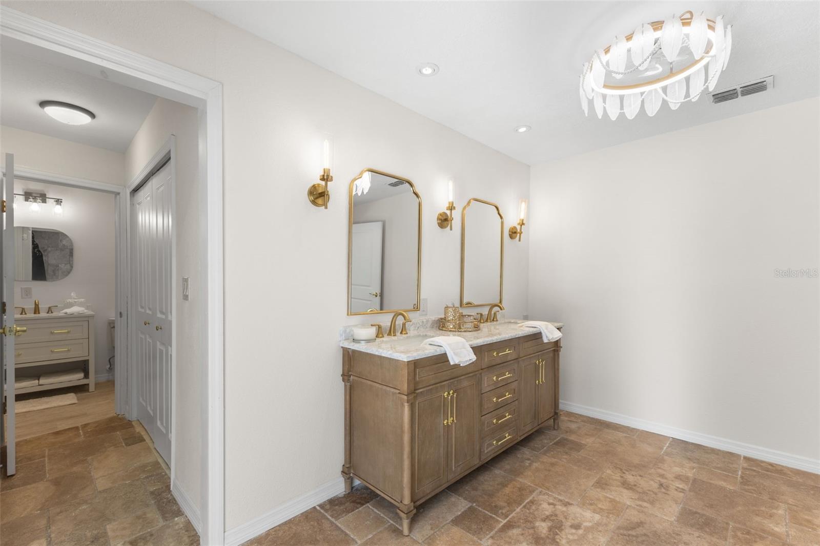 2138 BAYOU DR — photo 36