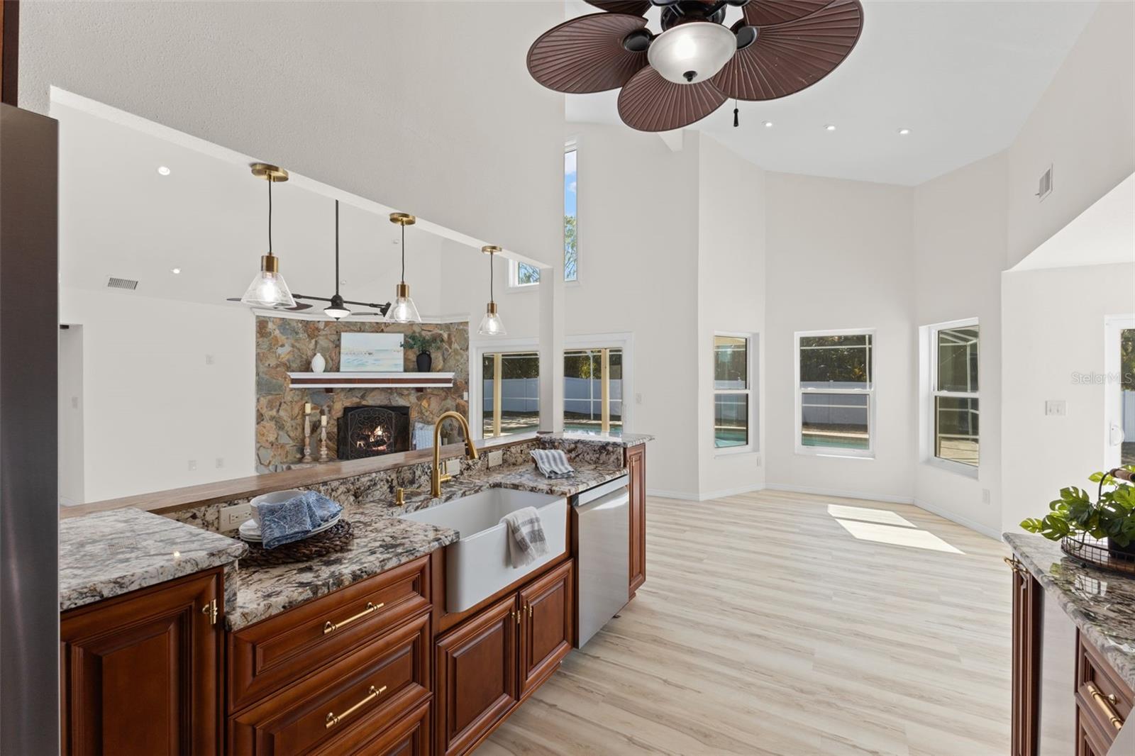 2138 BAYOU DR — photo 21