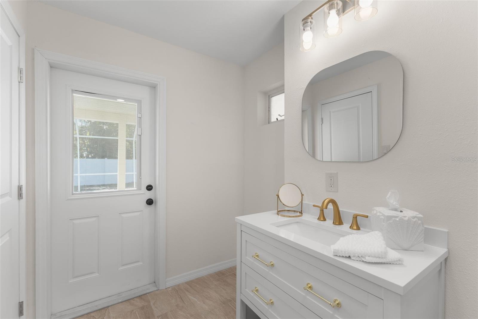 2138 BAYOU DR — photo 39
