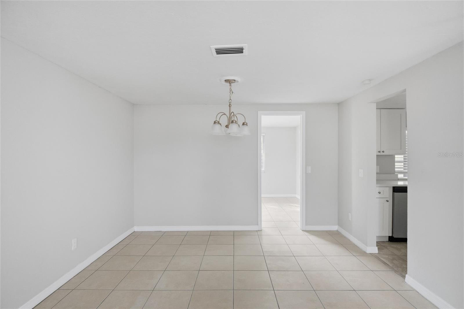6204 WESTPORT DR — photo 7