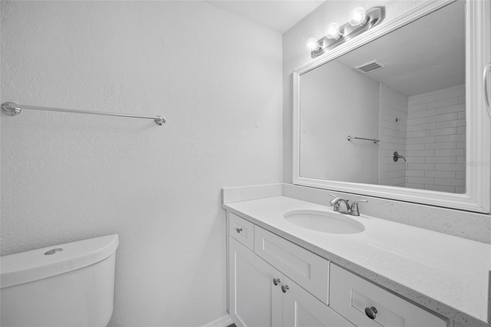 6204 WESTPORT DR — photo 13