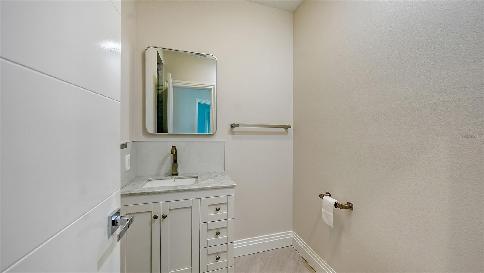 535 SANCTUARY DR #C807 — photo 21