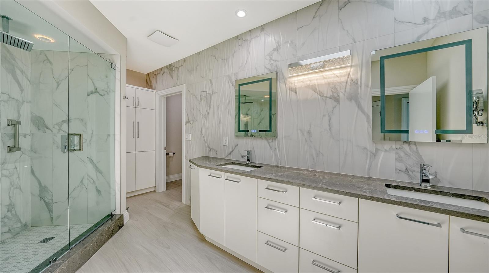 535 SANCTUARY DR #C807 — photo 33