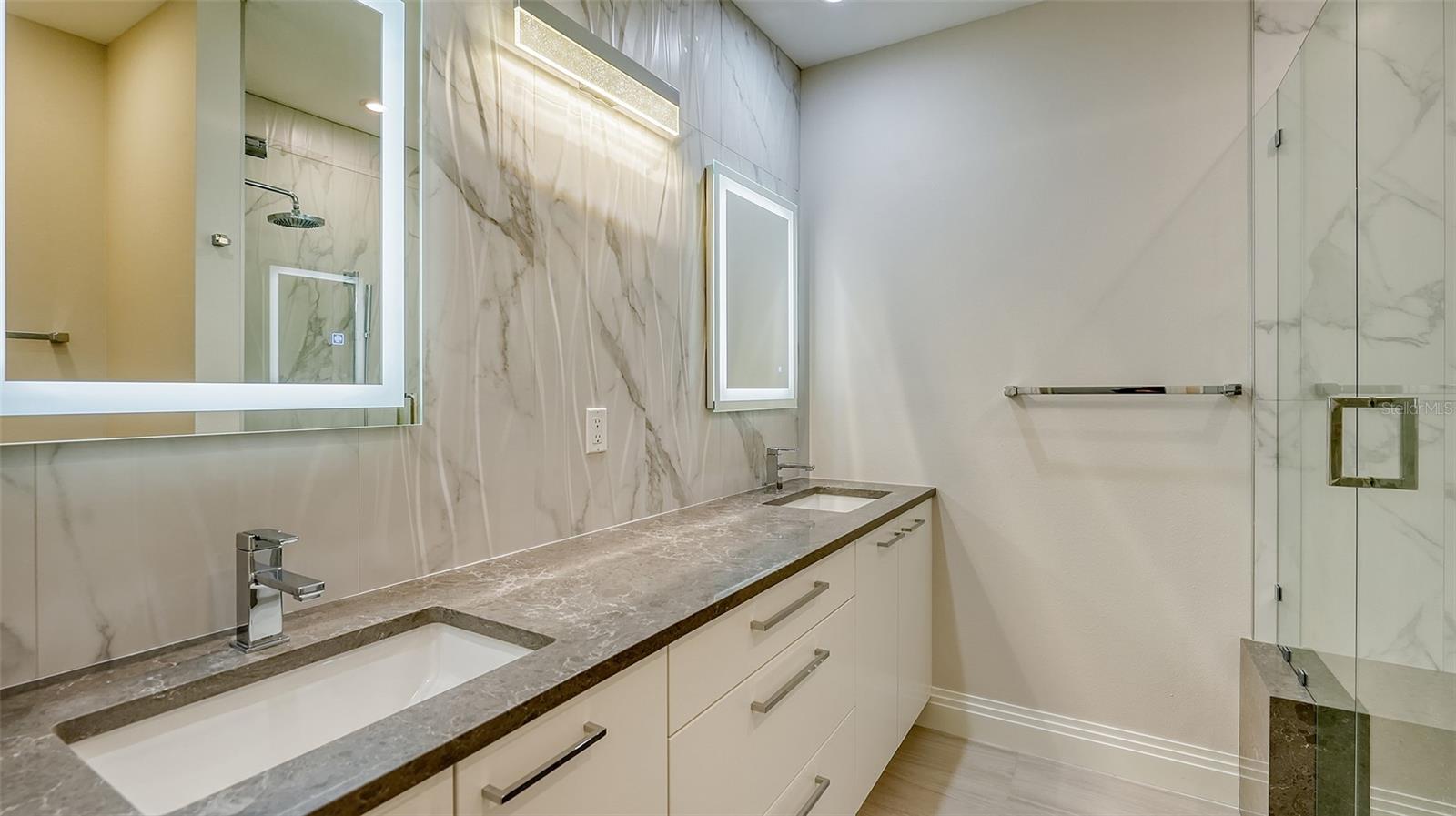 535 SANCTUARY DR #C807 — photo 25