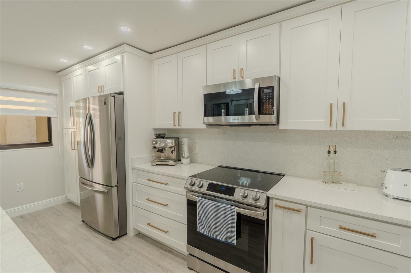 126 1ST ST E #210 — photo 8