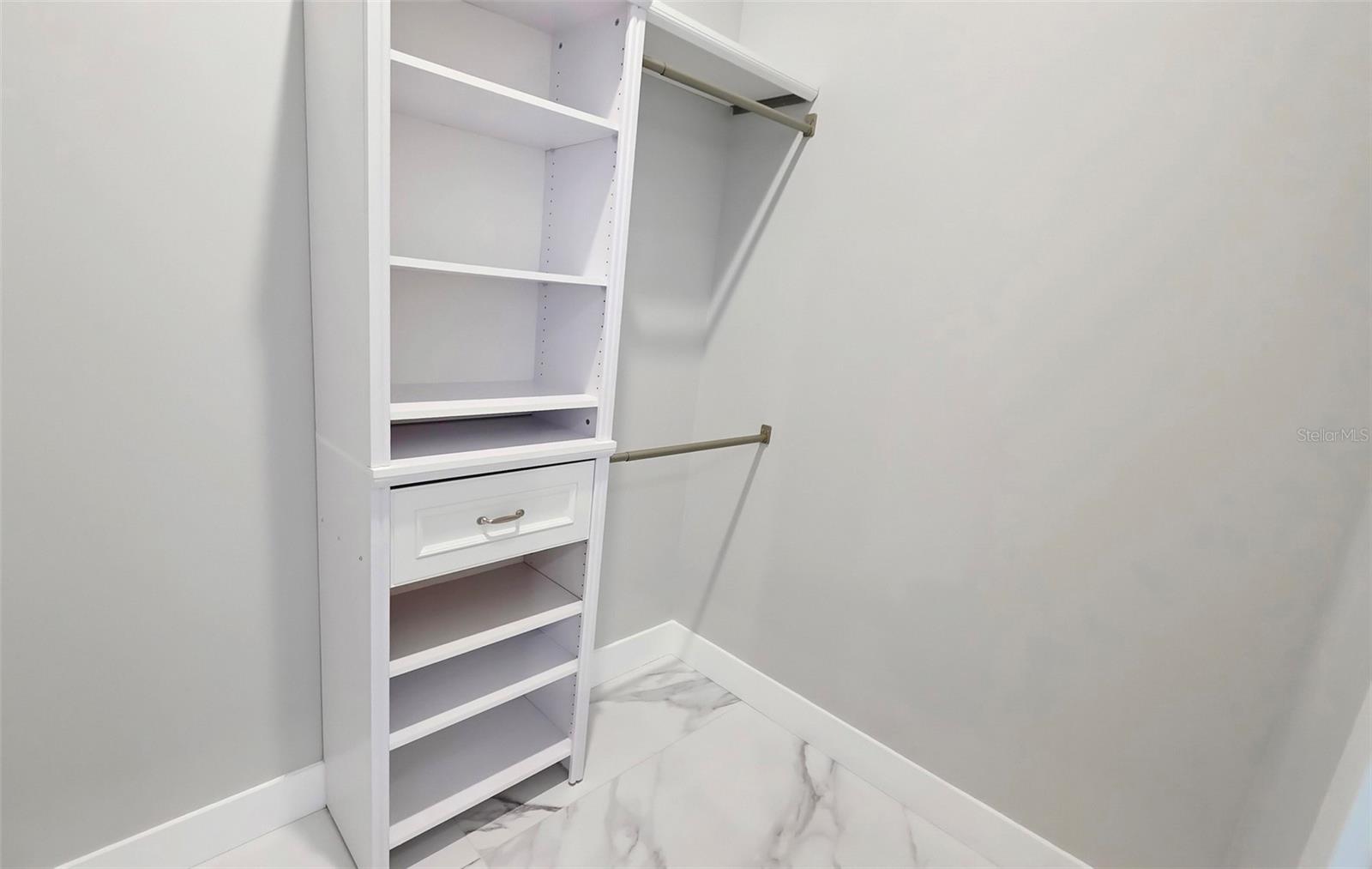 1156 COCOANUT AVE — photo 42