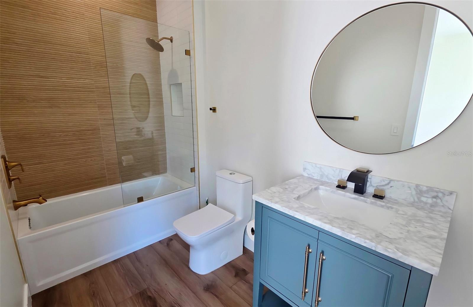 1156 COCOANUT AVE — photo 61