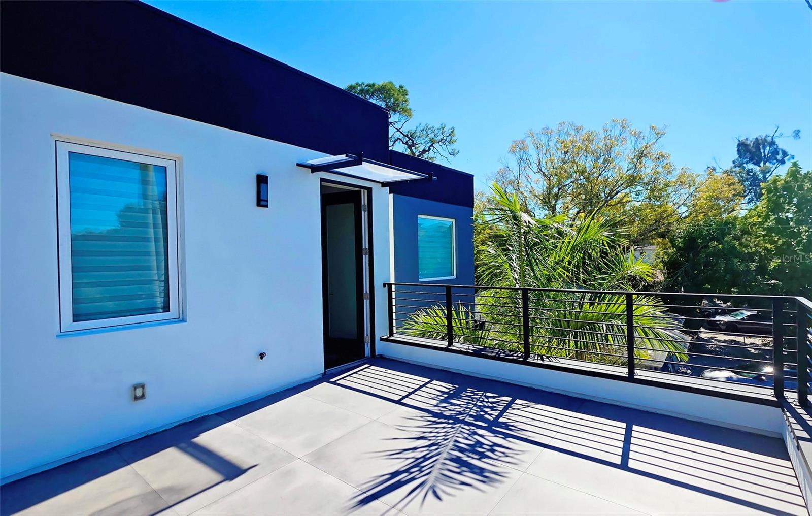 1156 COCOANUT AVE — photo 80
