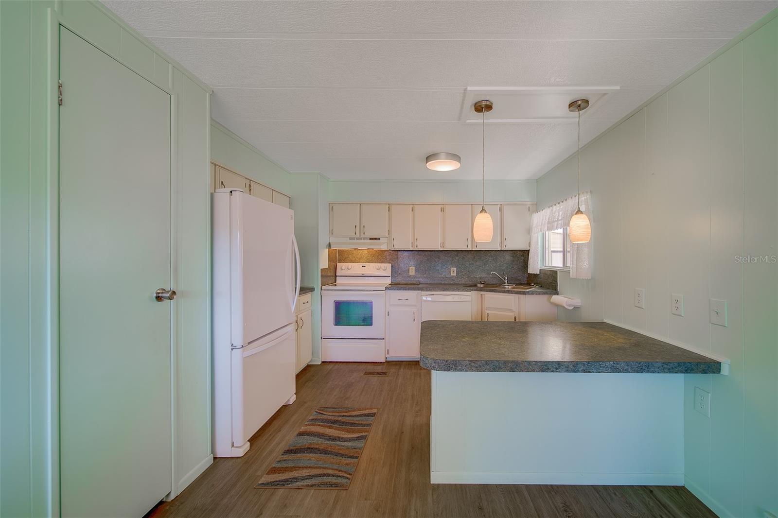 12501 ULMERTON RD #128 — photo 3