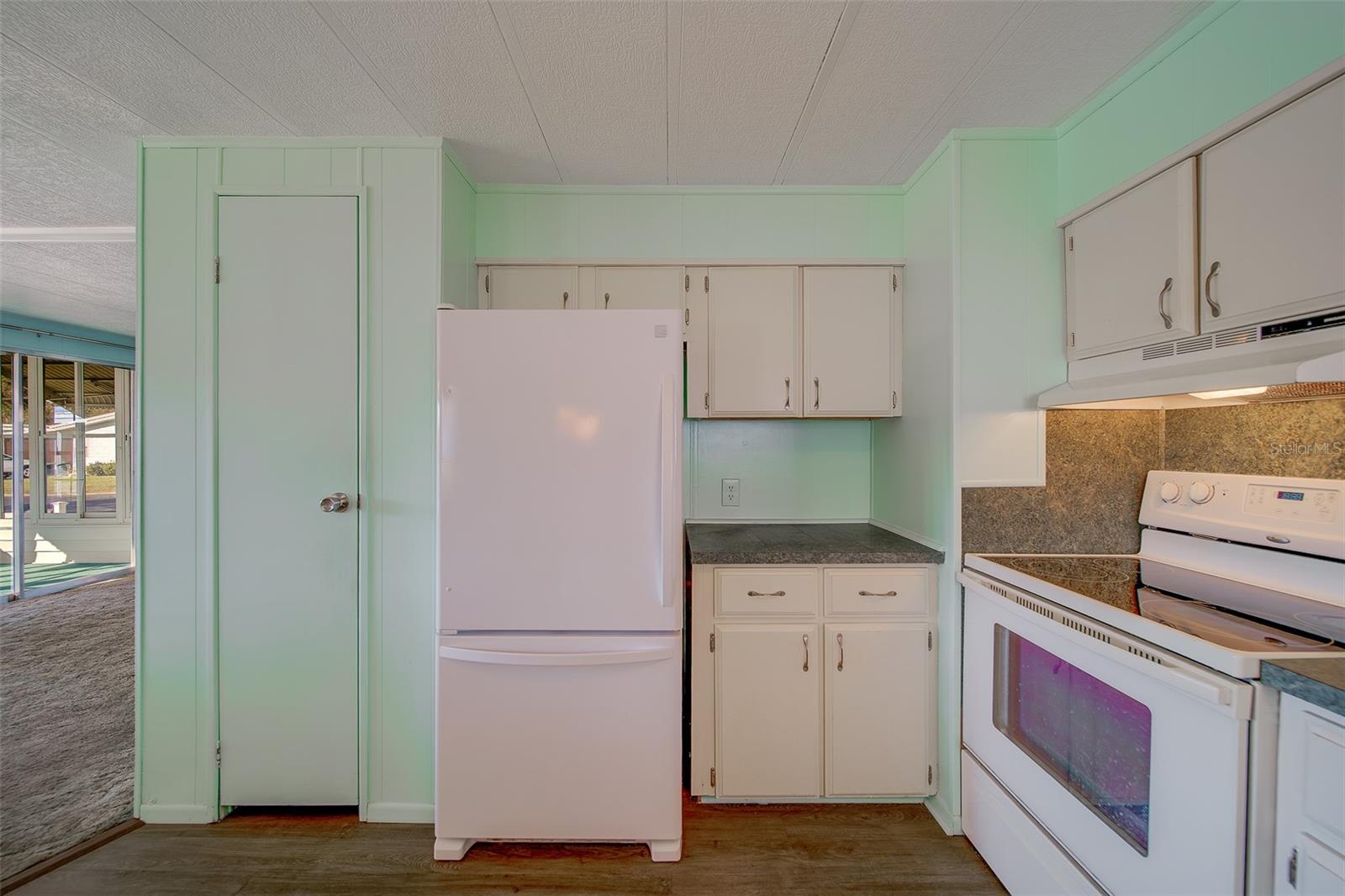 12501 ULMERTON RD #128 — photo 7
