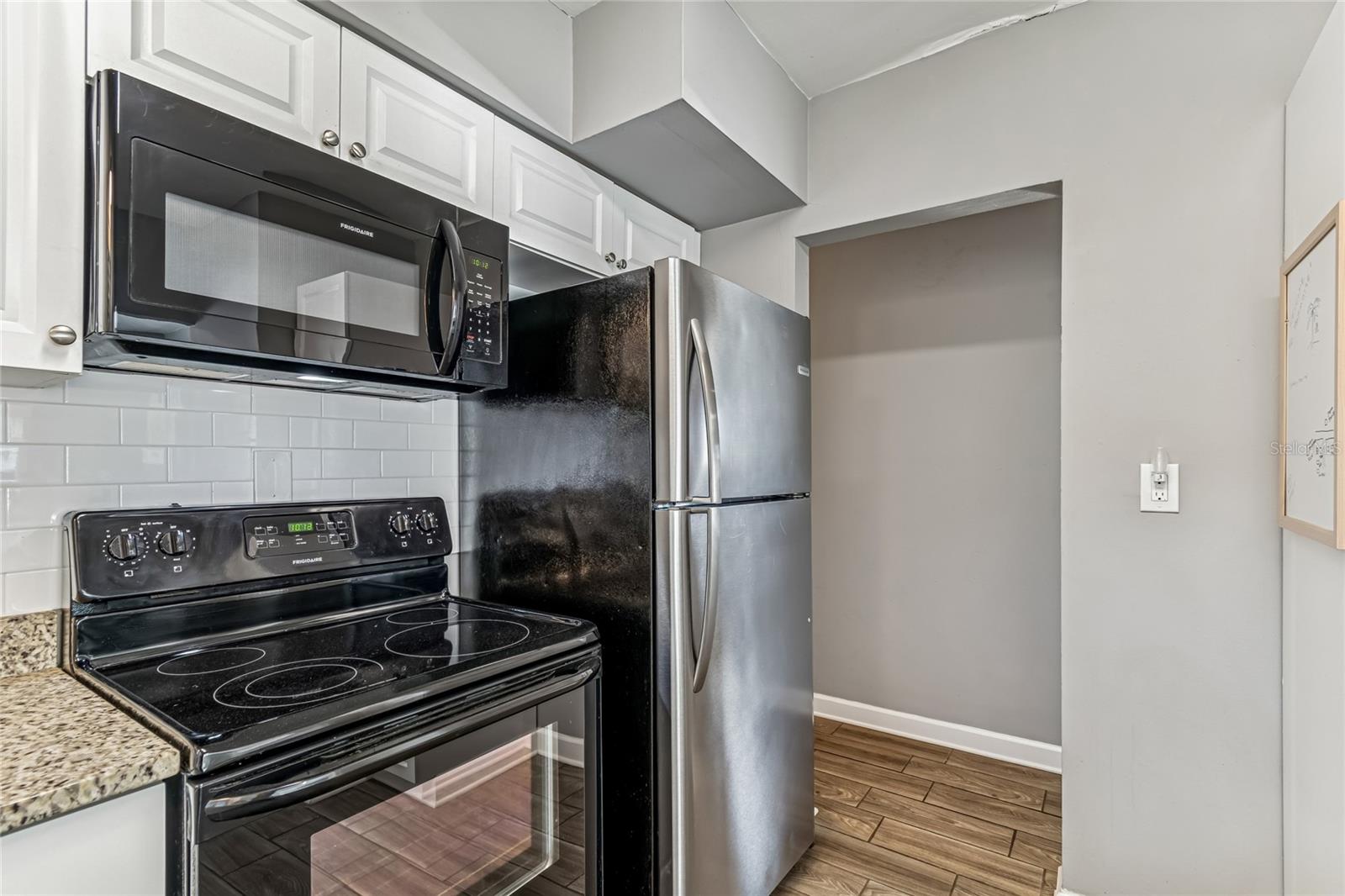 902 BELTREES ST — photo 14