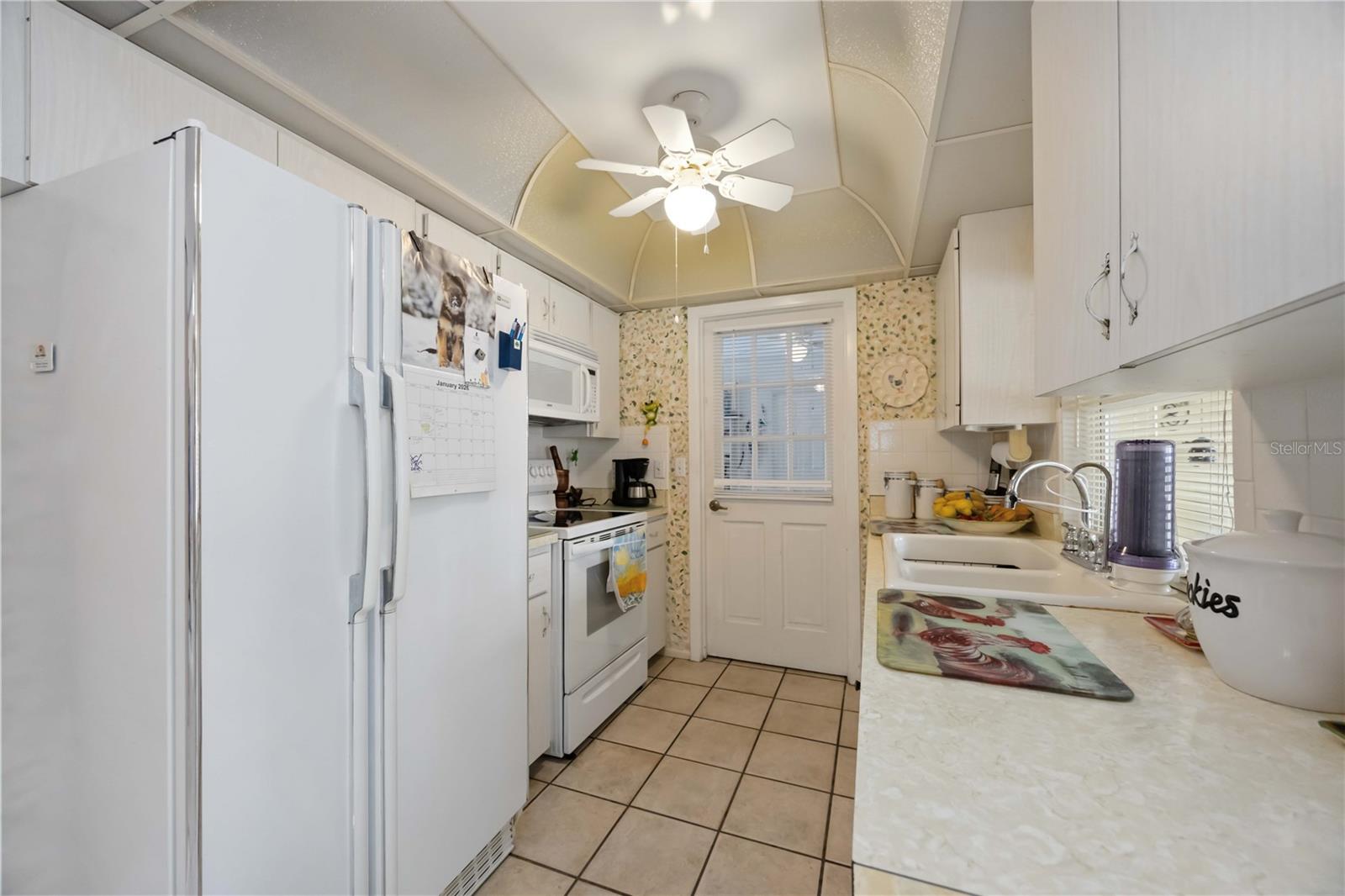 3801 CHINABERRY — photo 8