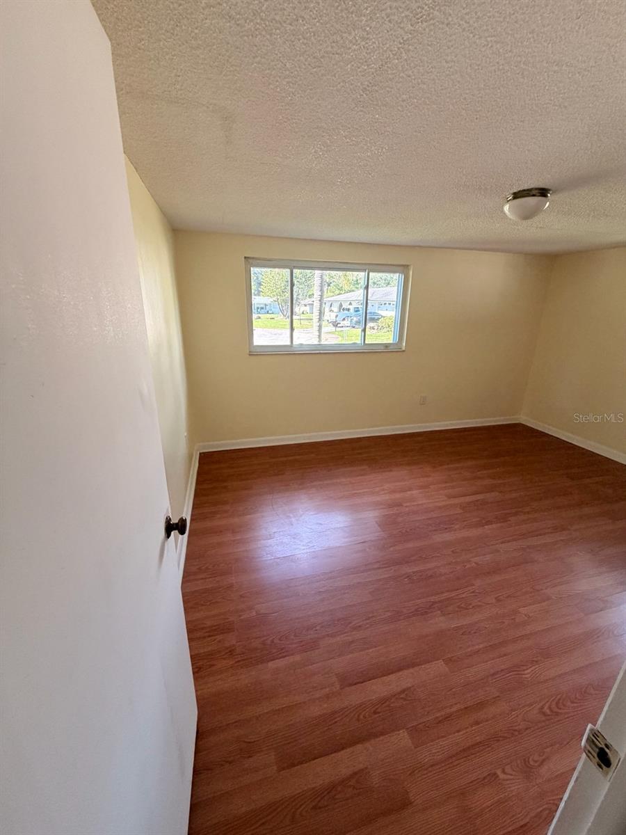 7235 REDBUD CT — photo 5