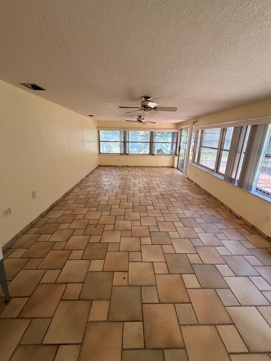 7235 REDBUD CT — photo 17