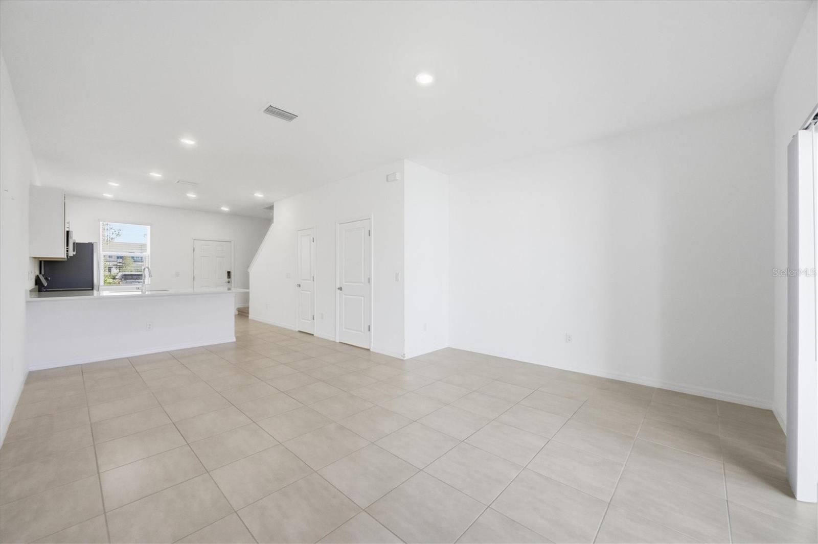 8757 DAYBREAK ST — photo 5