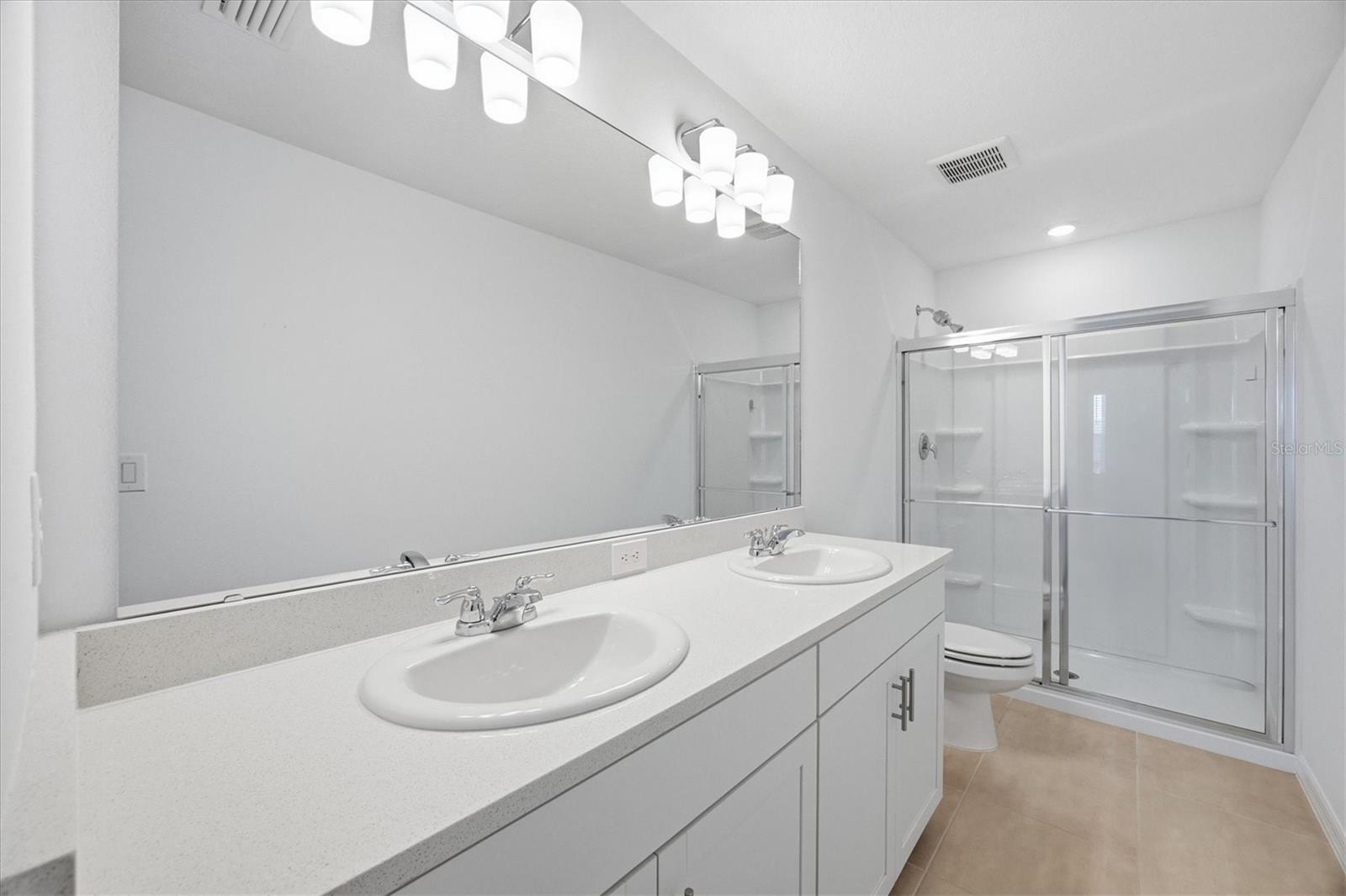 8757 DAYBREAK ST — photo 16