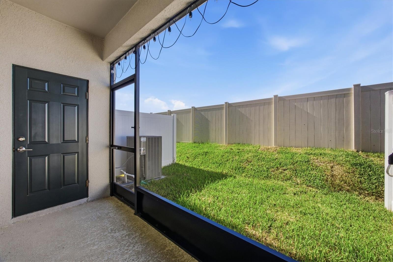 8757 DAYBREAK ST — photo 23