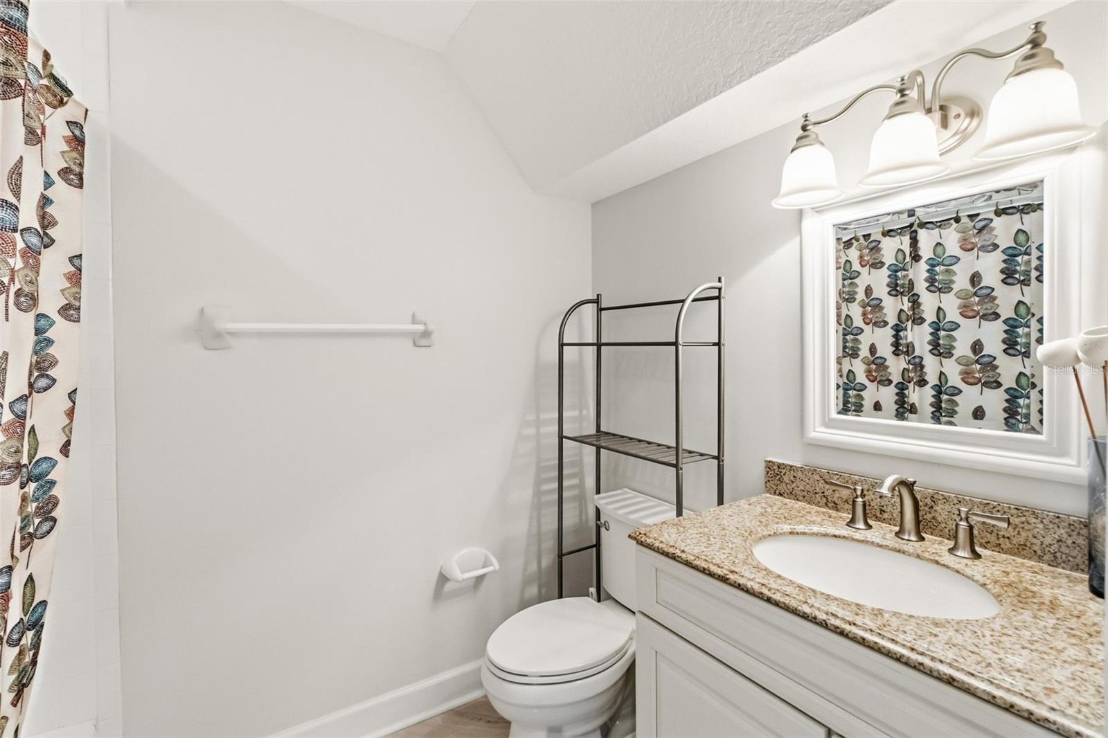 5264 BOUCHARD CIR #102 — photo 6