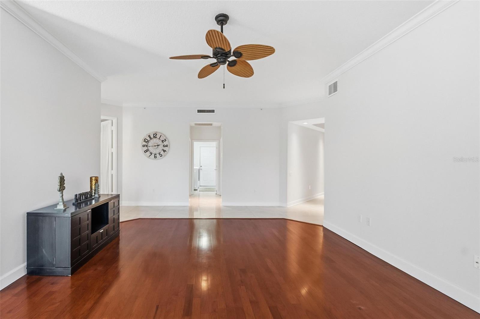 5264 BOUCHARD CIR #102 — photo 22
