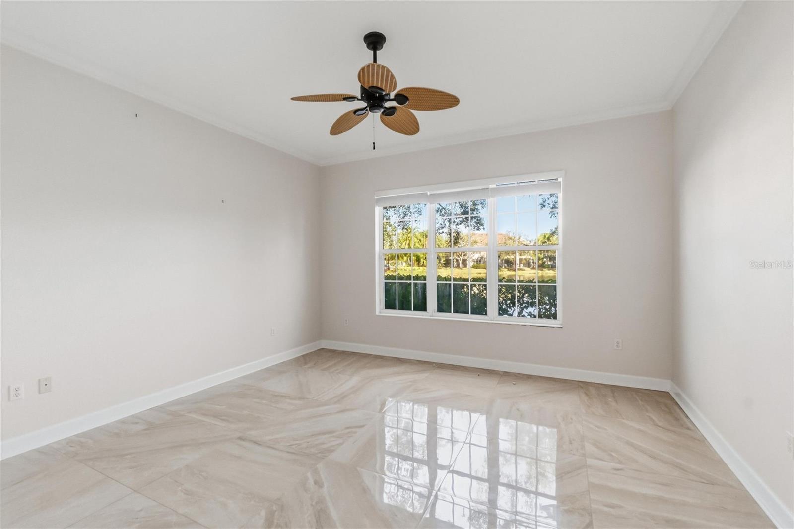 5264 BOUCHARD CIR #102 — photo 9