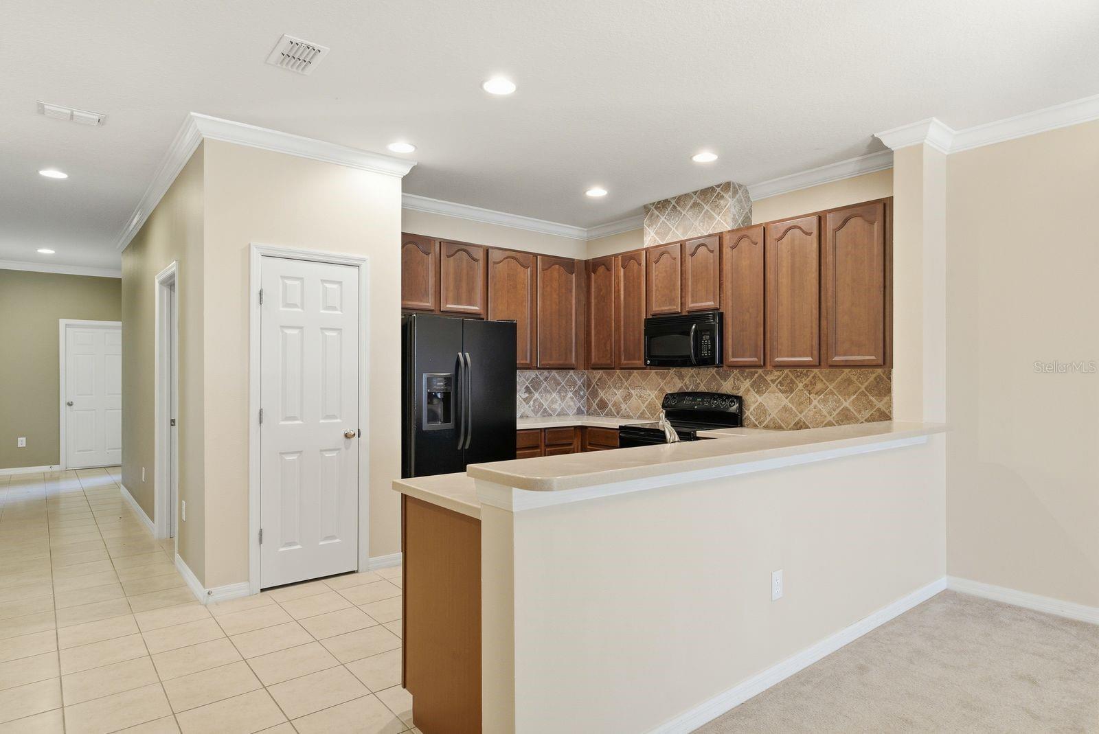 2302 BARRACUDA CT — photo 10
