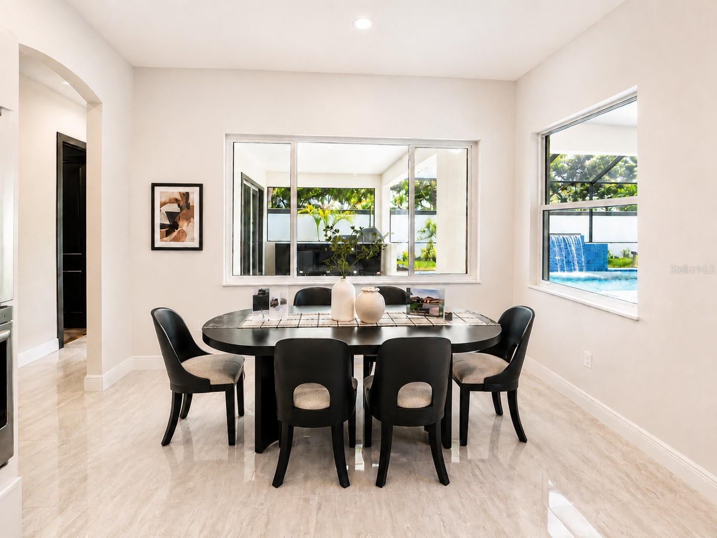 10700 PONTOFINO CIR — photo 25