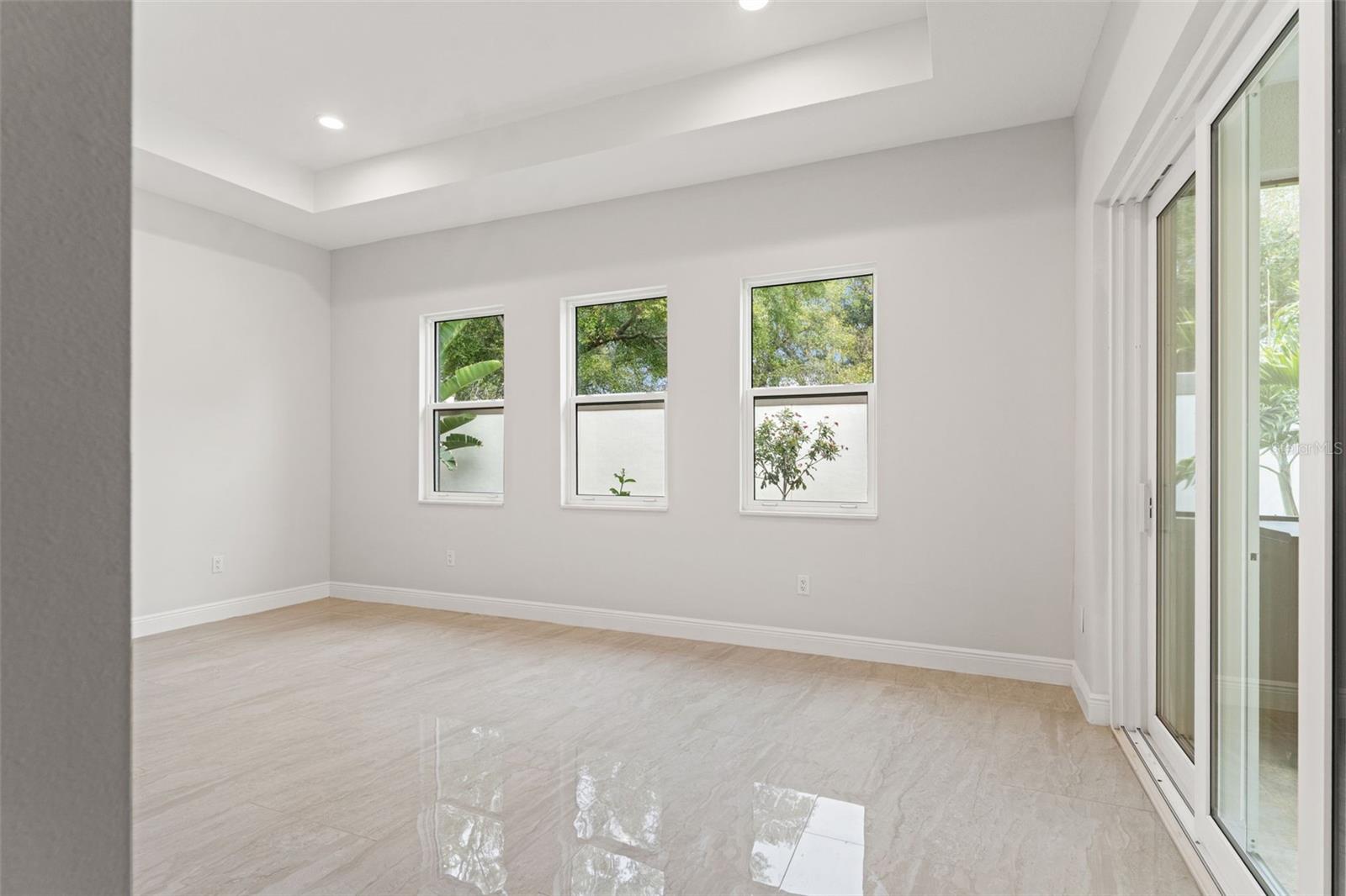 10700 PONTOFINO CIR — photo 63