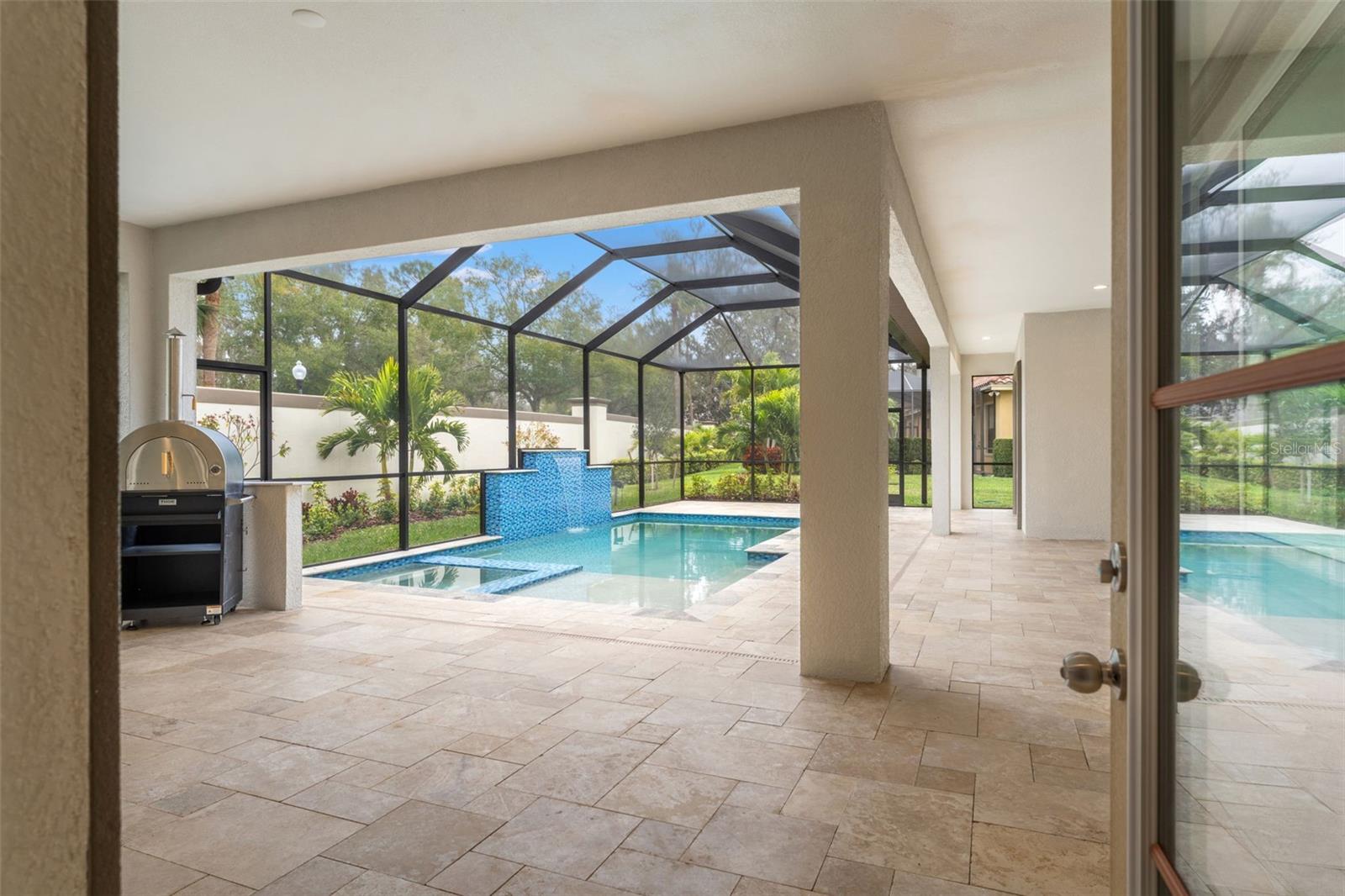 10700 PONTOFINO CIR — photo 69