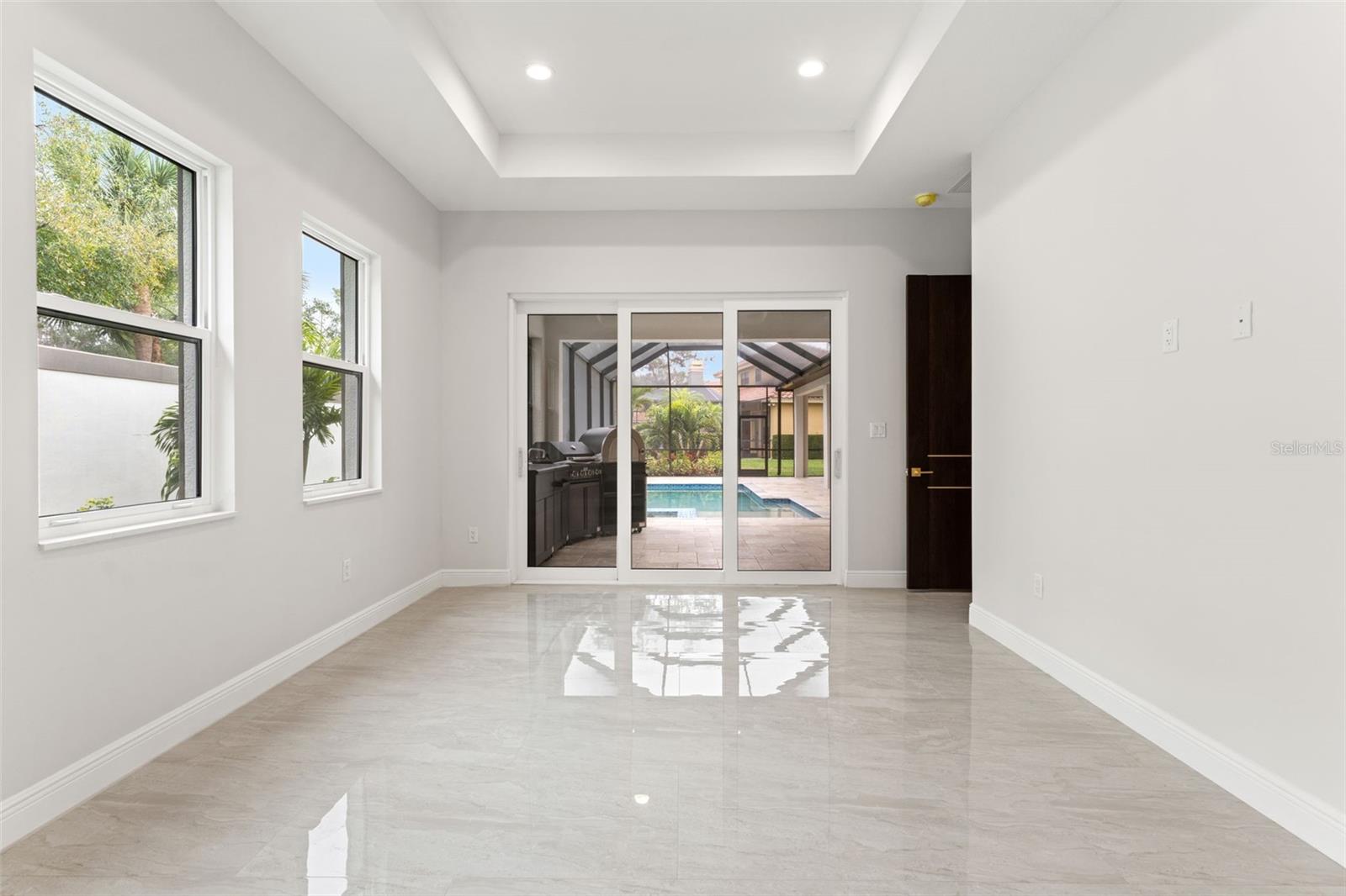 10700 PONTOFINO CIR — photo 61