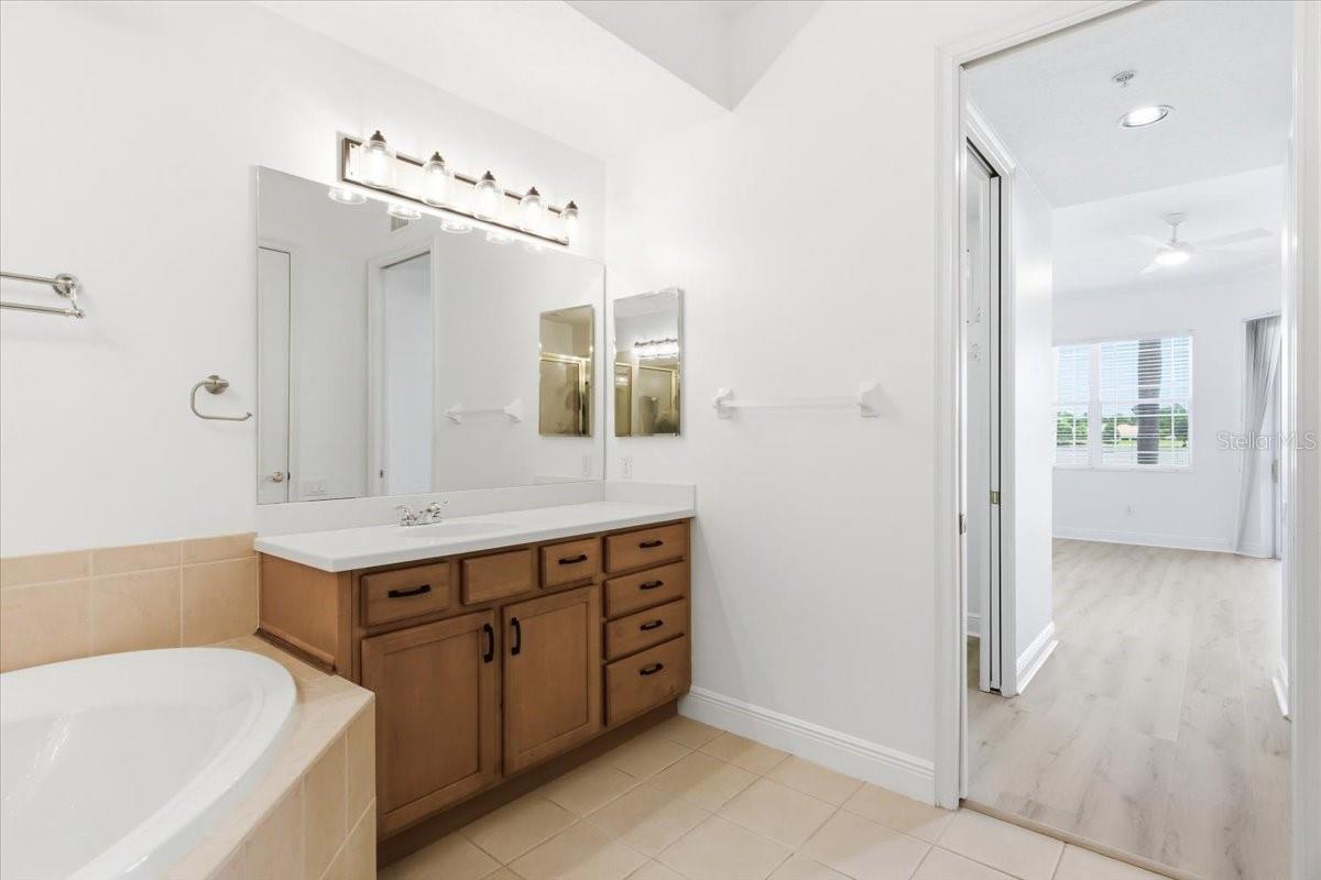 6515 MOORINGS POINT CIR #102 — photo 31