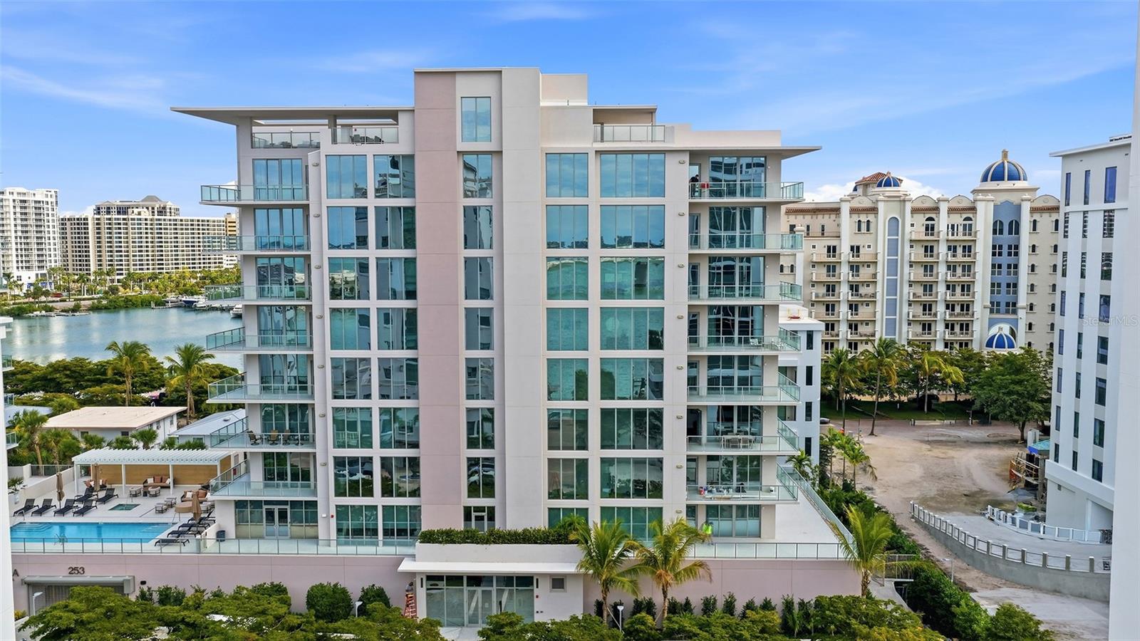 253 GOLDEN GATE POINT #703 — photo 40