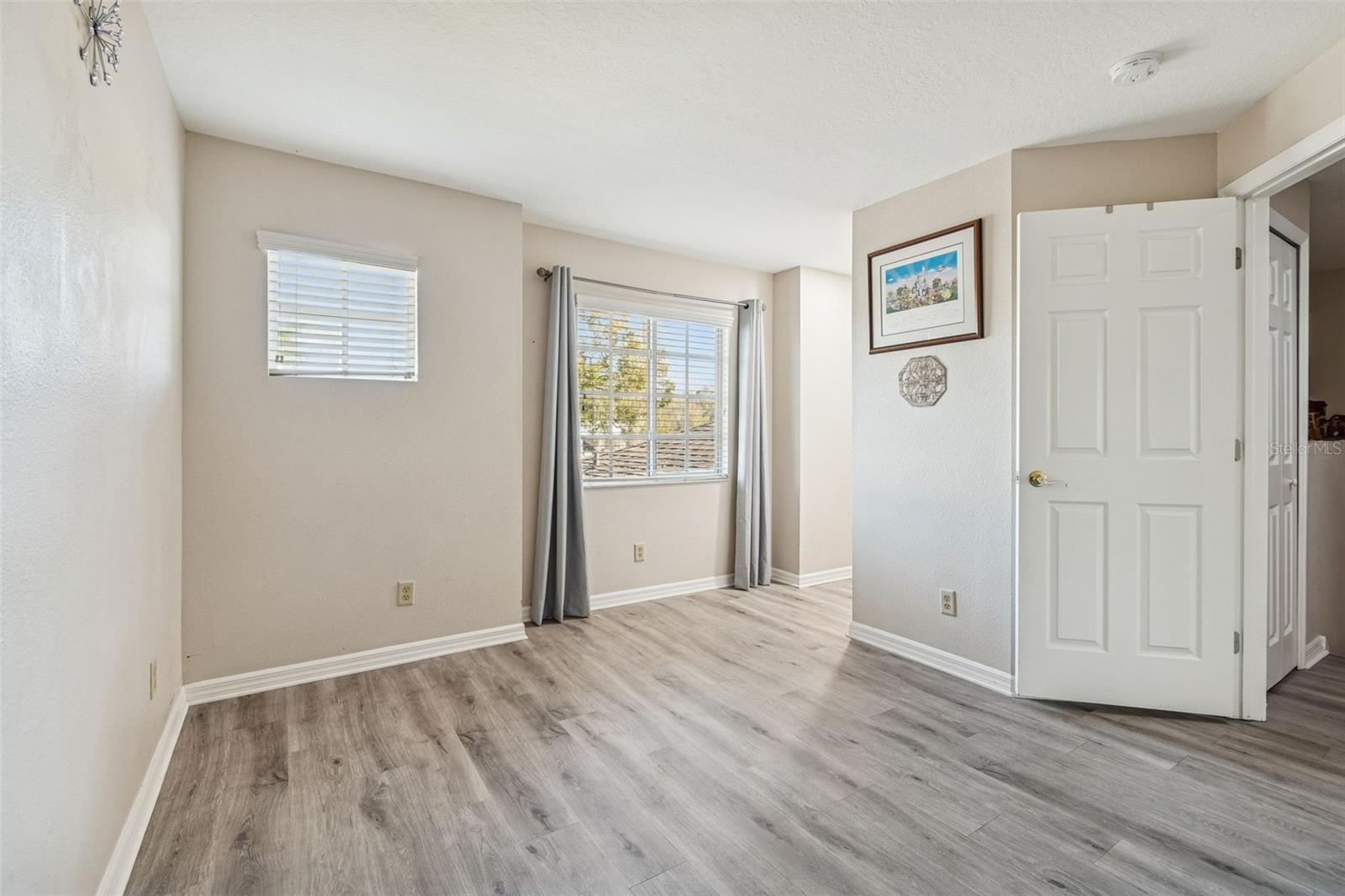 8809 CASABLANCA WAY — photo 28