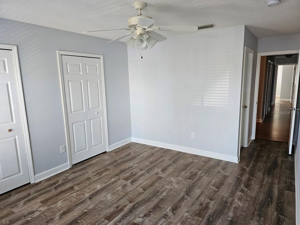 2053 FLUORSHIRE DR — photo 18