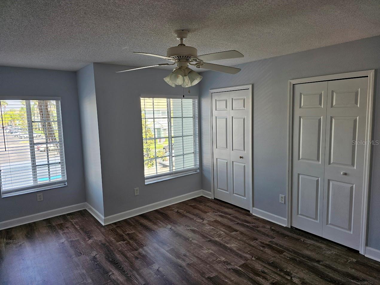 2053 FLUORSHIRE DR — photo 19