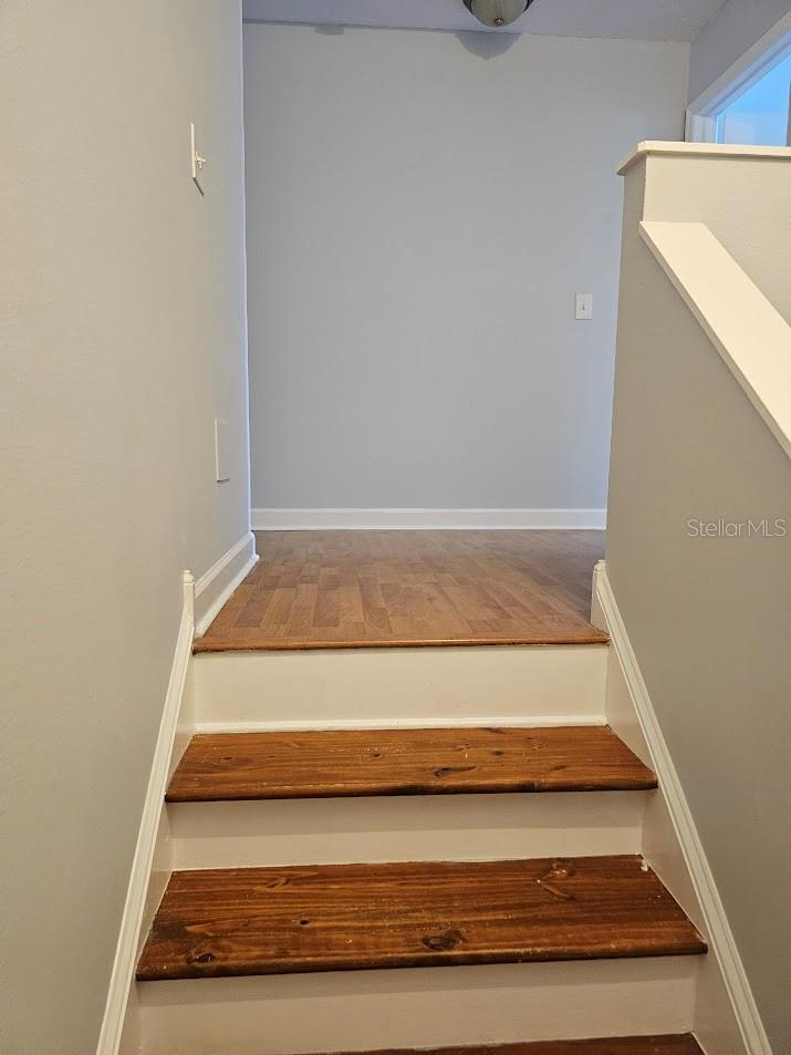 2053 FLUORSHIRE DR — photo 21