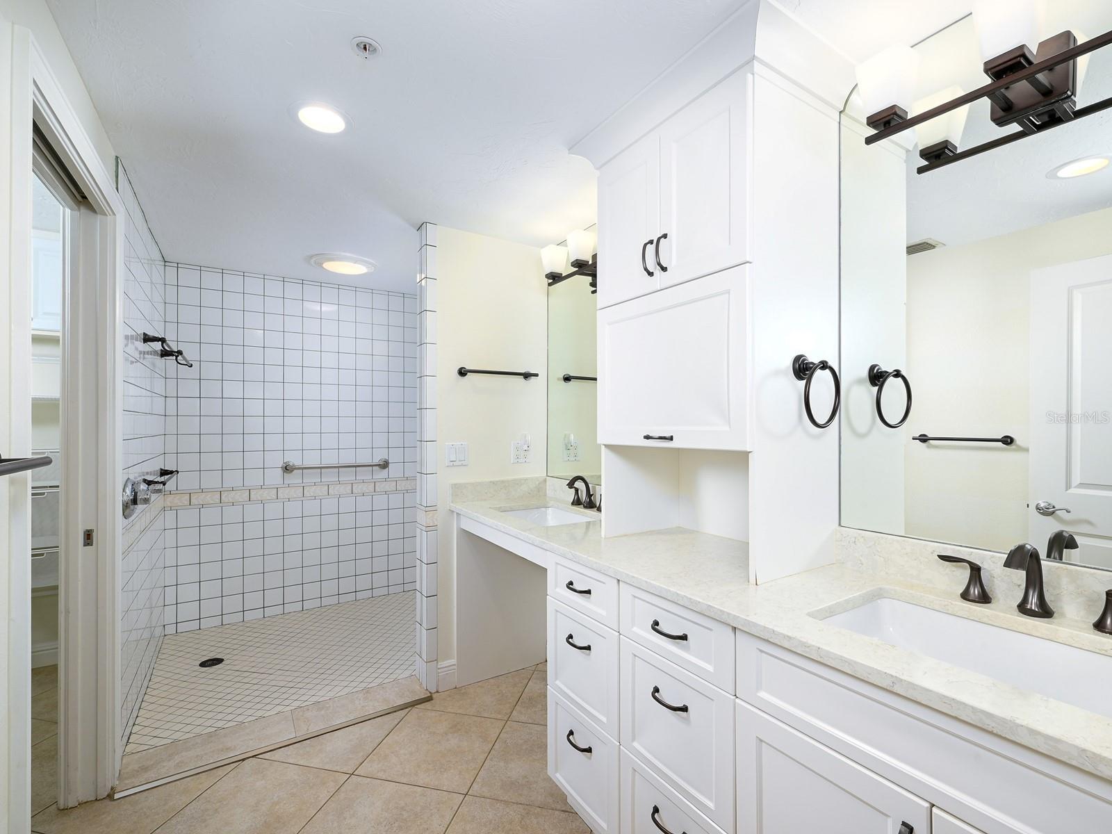1255 N GULFSTREAM AVE #1106 — photo 29
