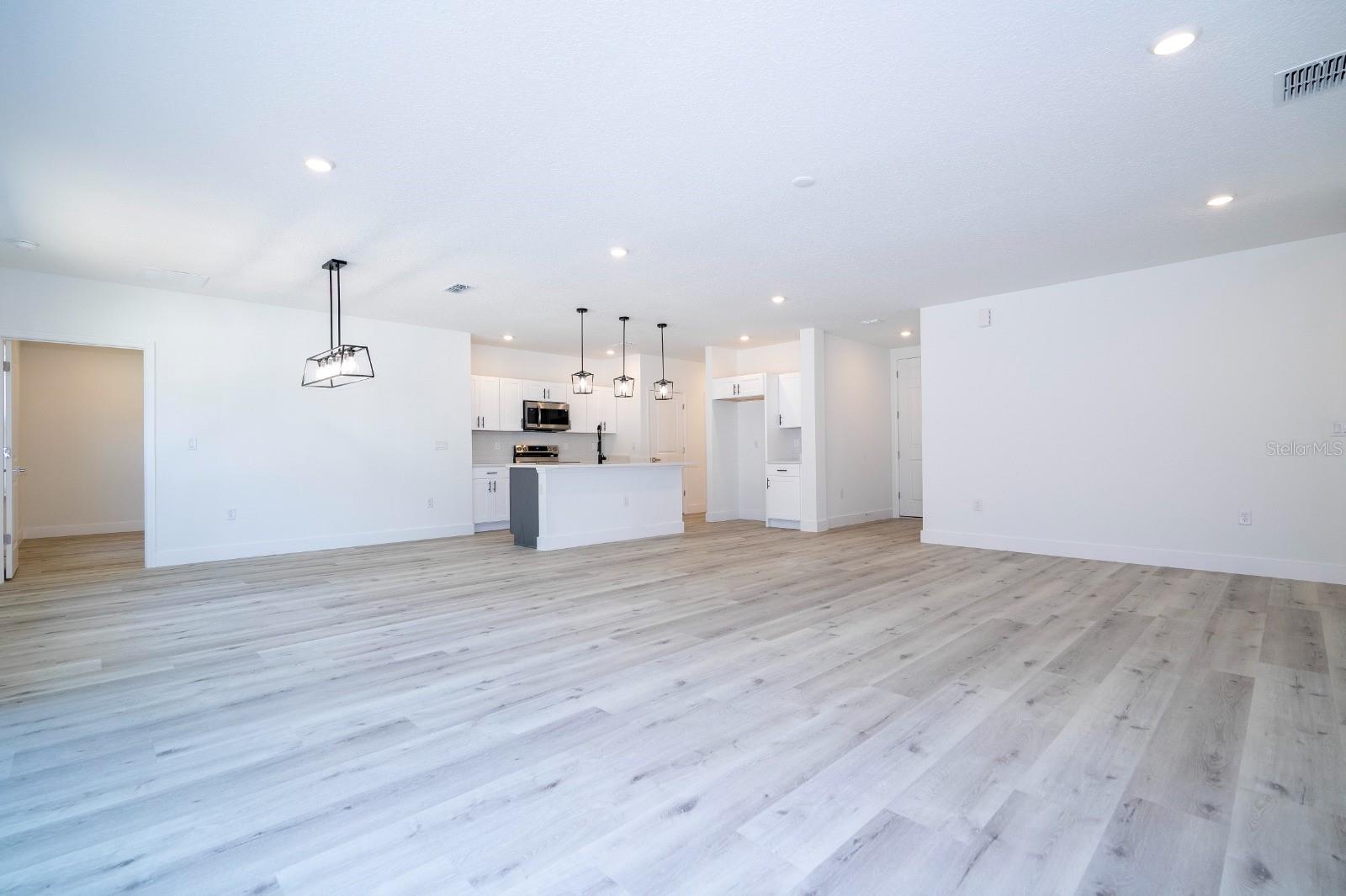 2660 BREWSTER RD — photo 27