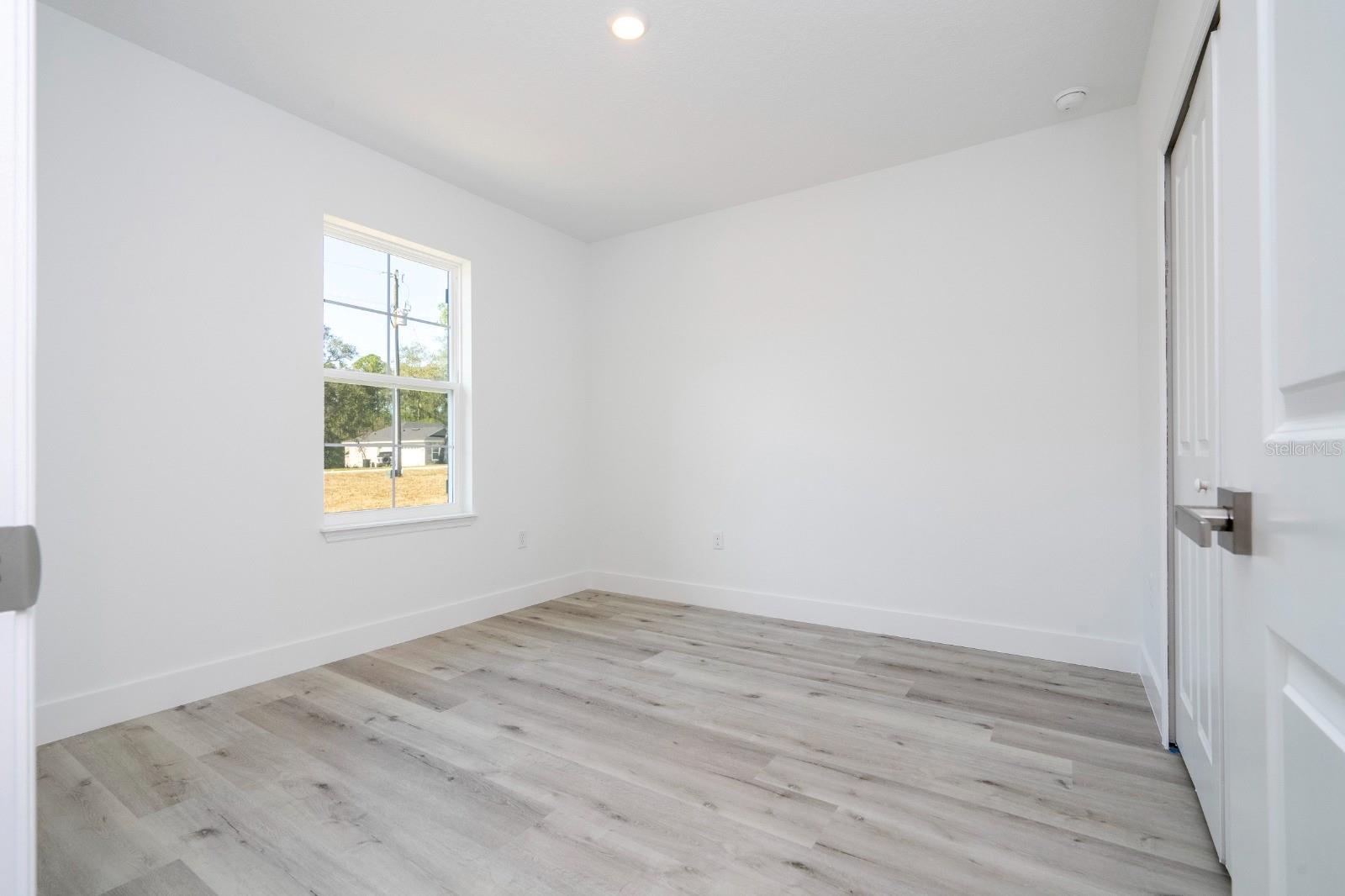 2660 BREWSTER RD — photo 34