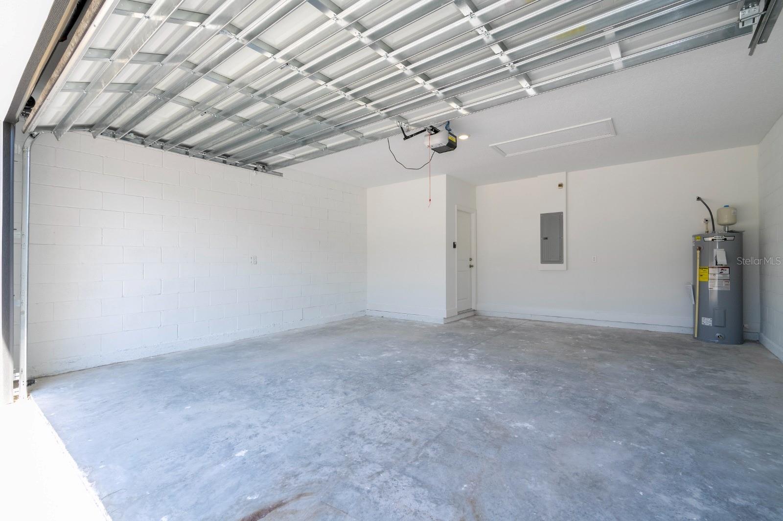 2660 BREWSTER RD — photo 43