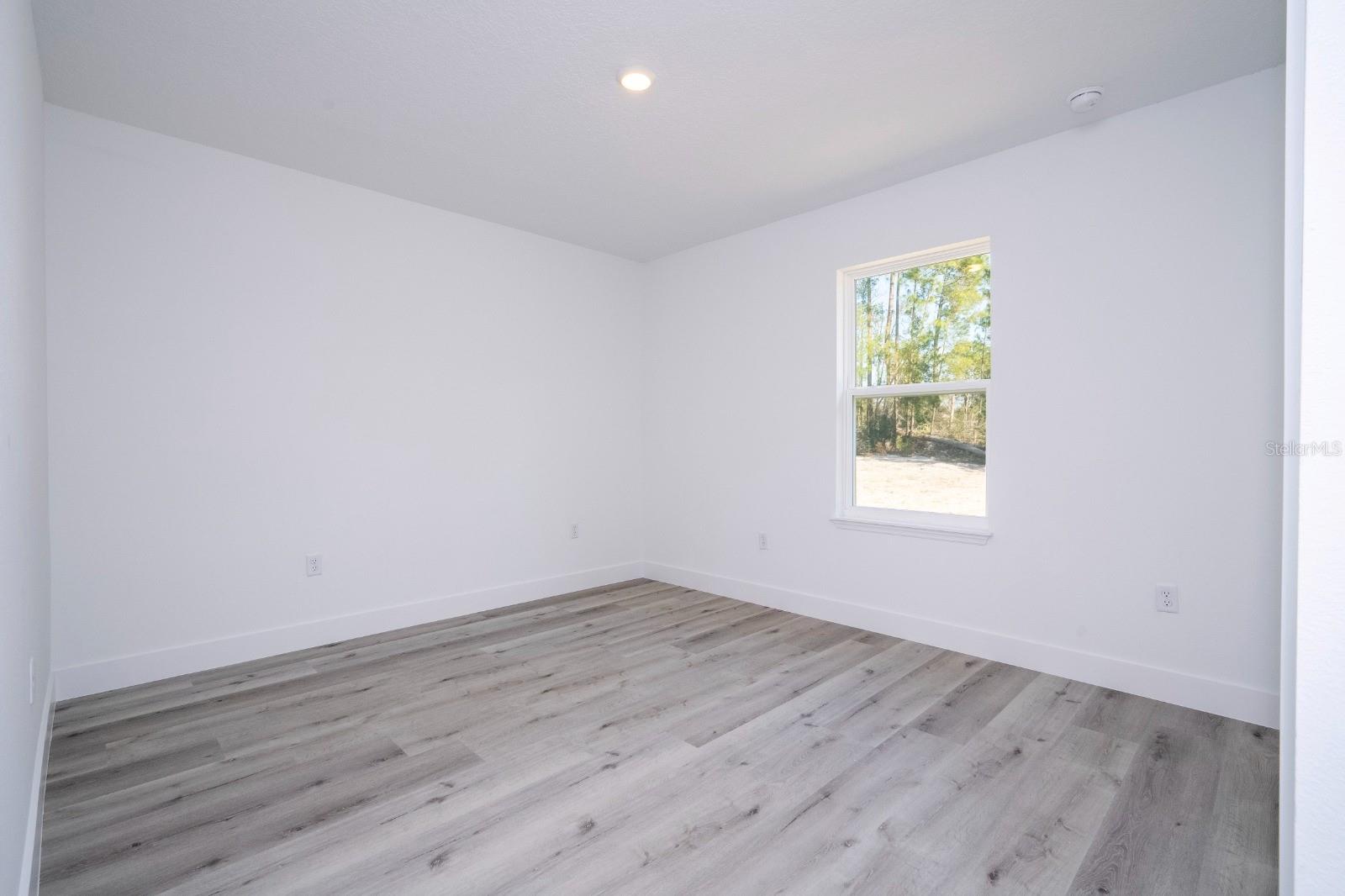 2660 BREWSTER RD — photo 39