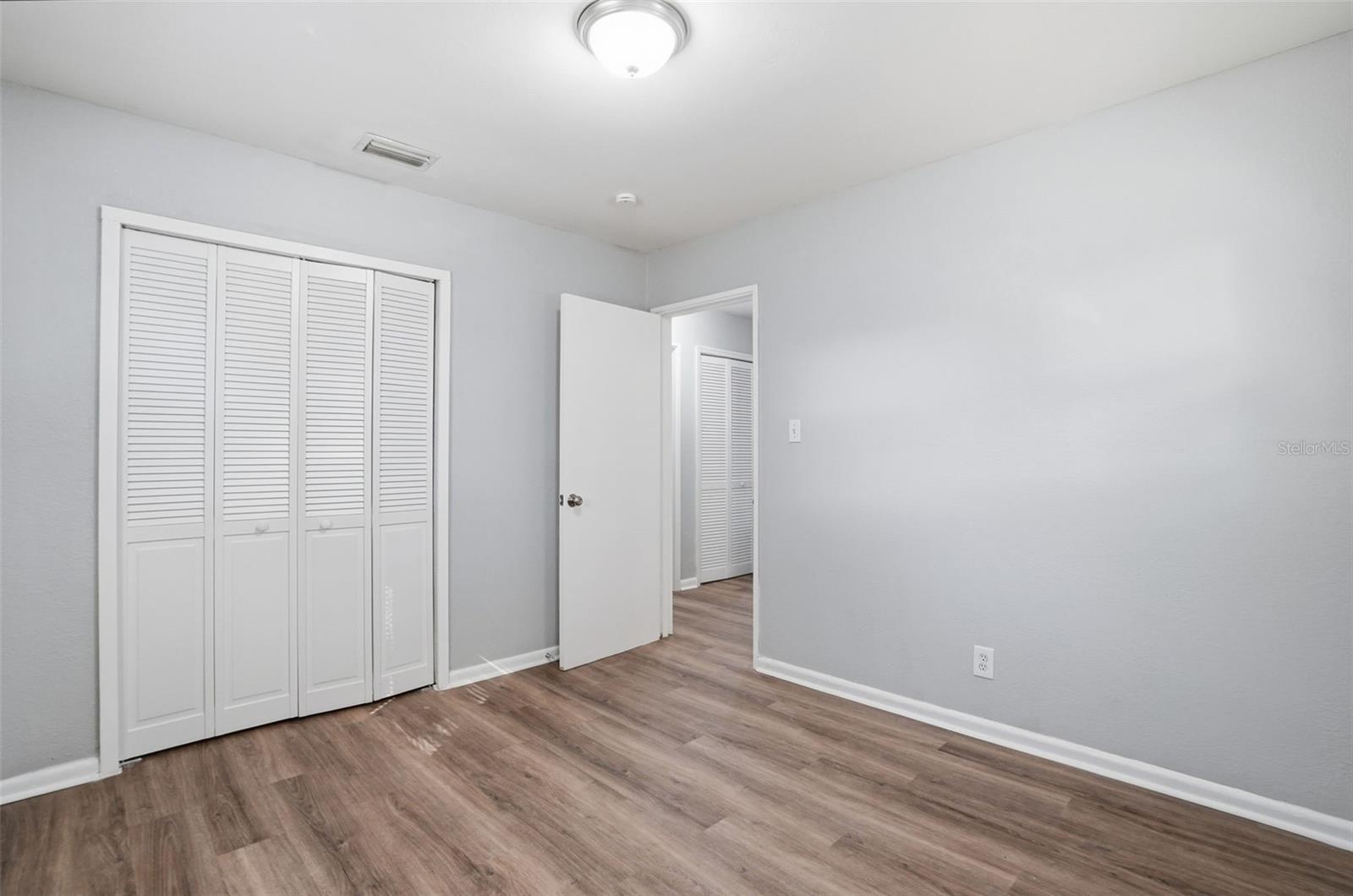 4410 W WYOMING AVE — photo 18