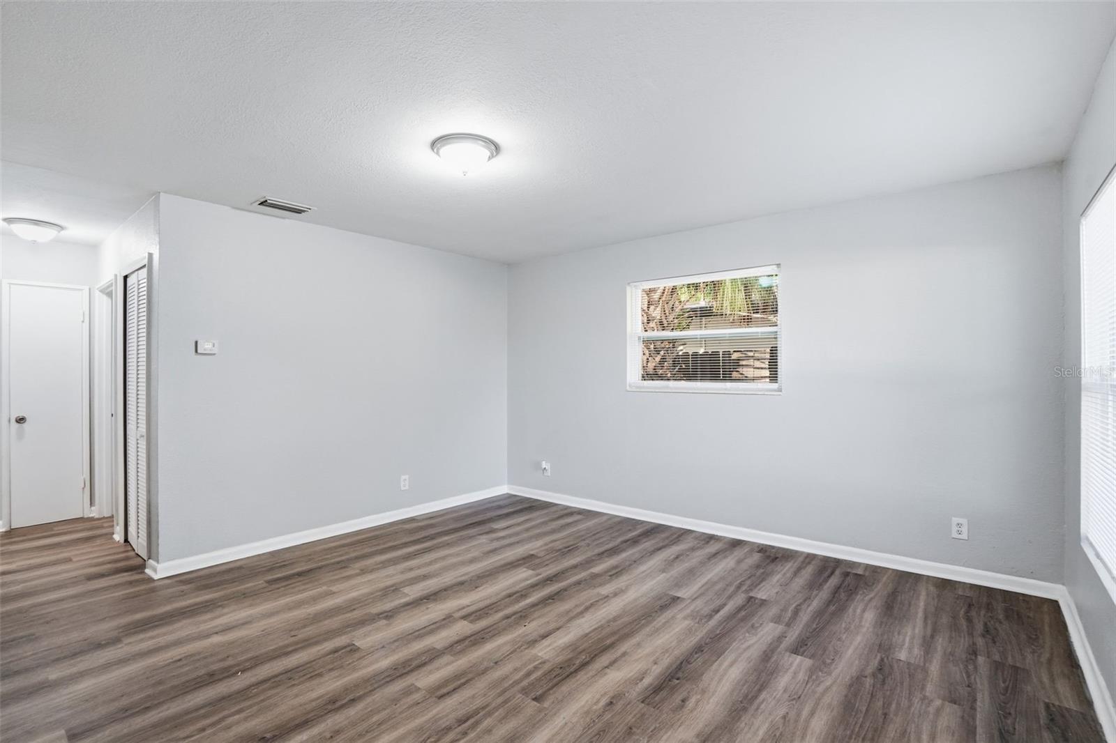 4410 W WYOMING AVE — photo 14