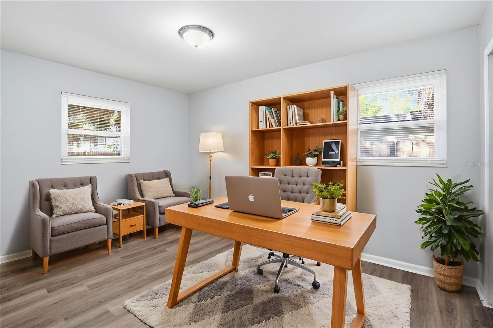 4410 W WYOMING AVE — photo 4