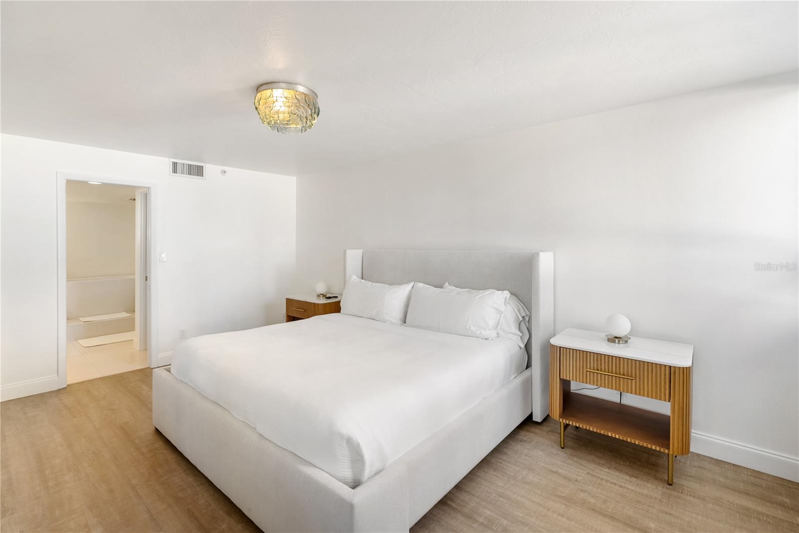 101 SUNSET DR #402 — photo 38