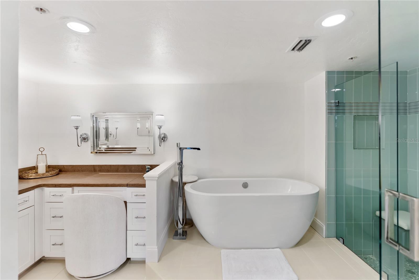 101 SUNSET DR #402 — photo 40