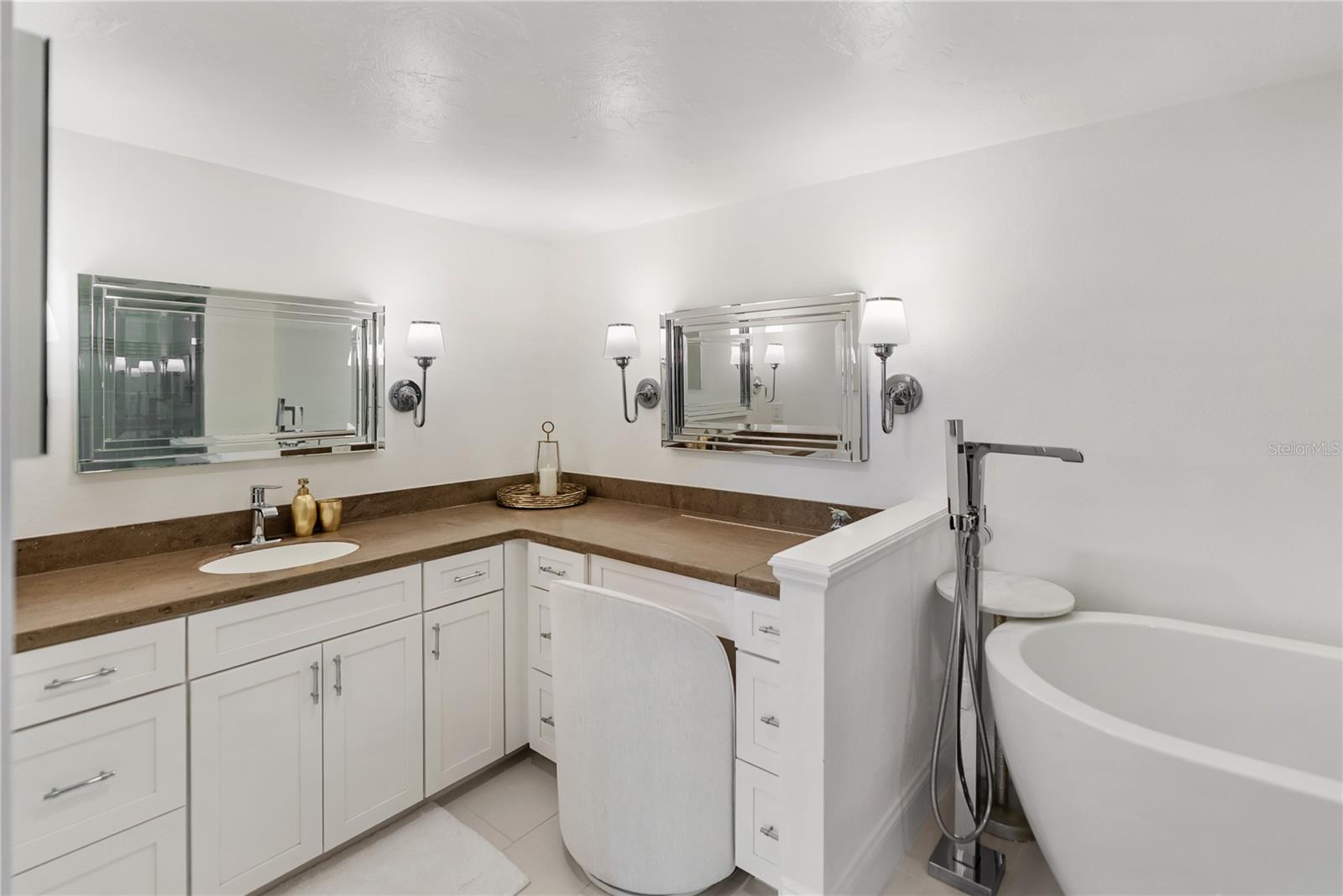 101 SUNSET DR #402 — photo 42