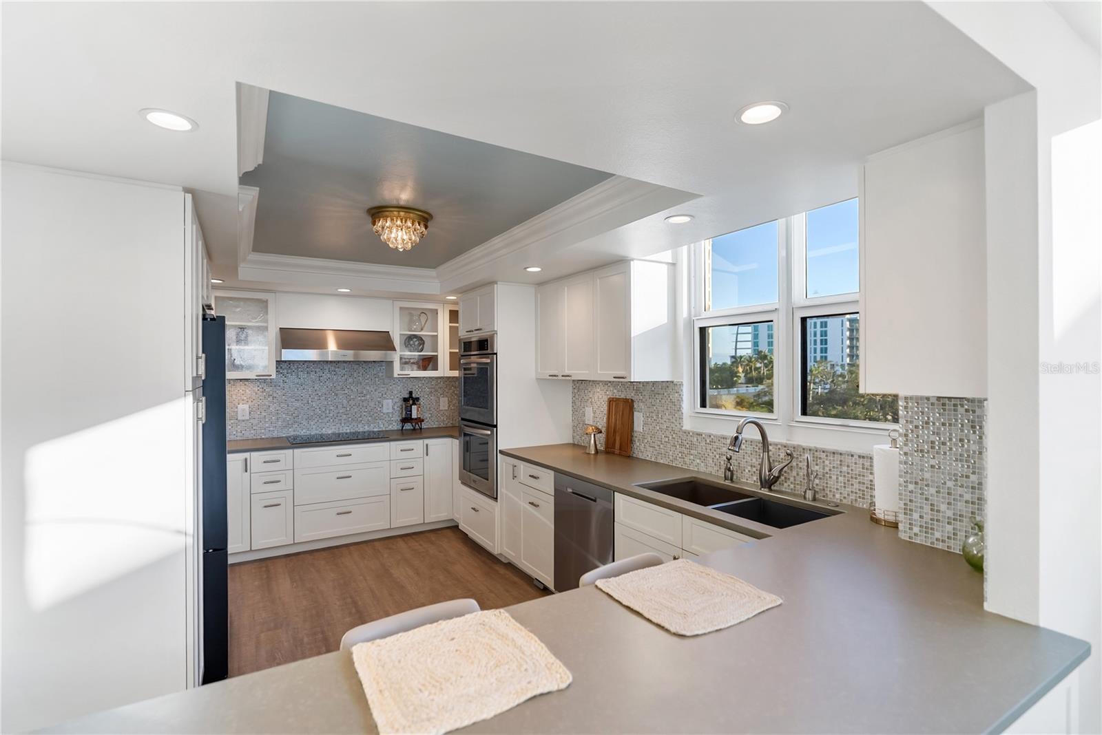 101 SUNSET DR #402 — photo 9