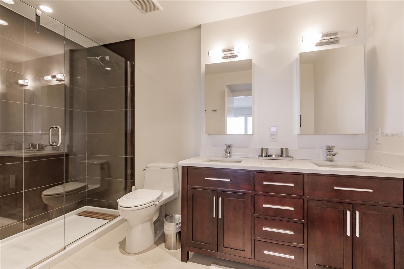 1200 E PEPPERTREE LN #402 — photo 18